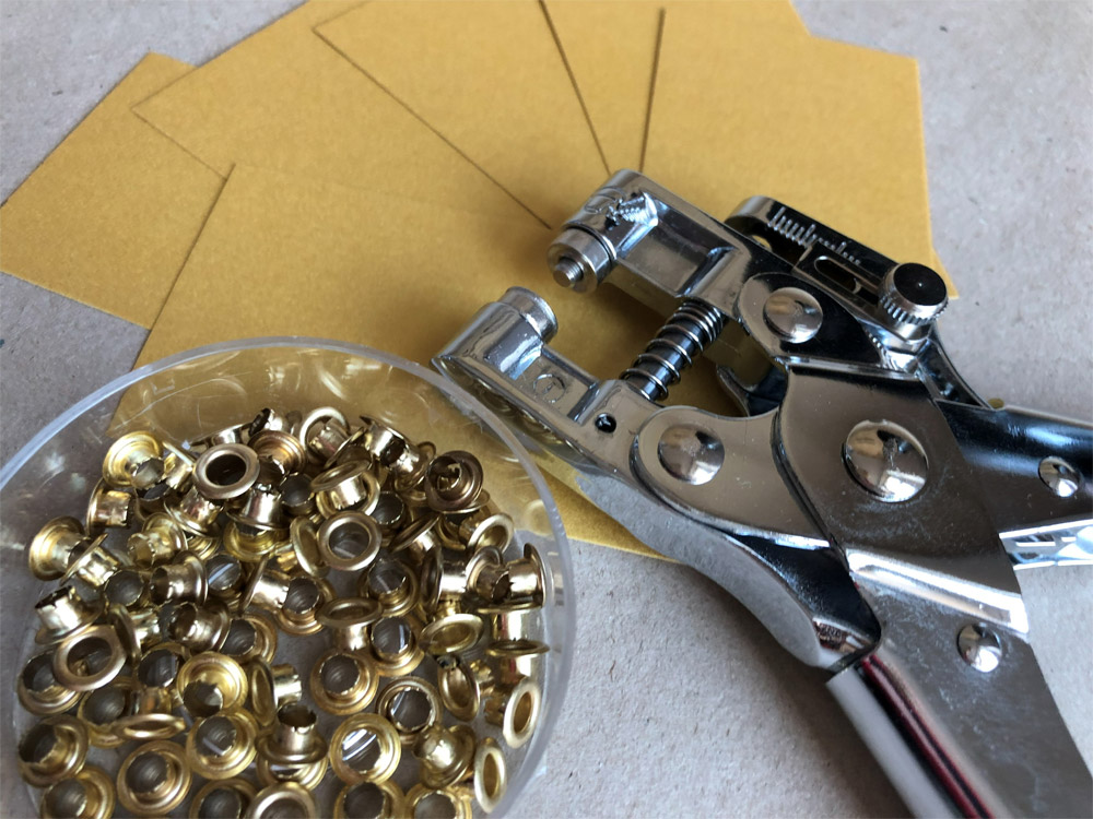 Vyrábíme luxusní dárkové visačky od 50 ks Vyrábíme luxusní dárkové visačky od 50 ks